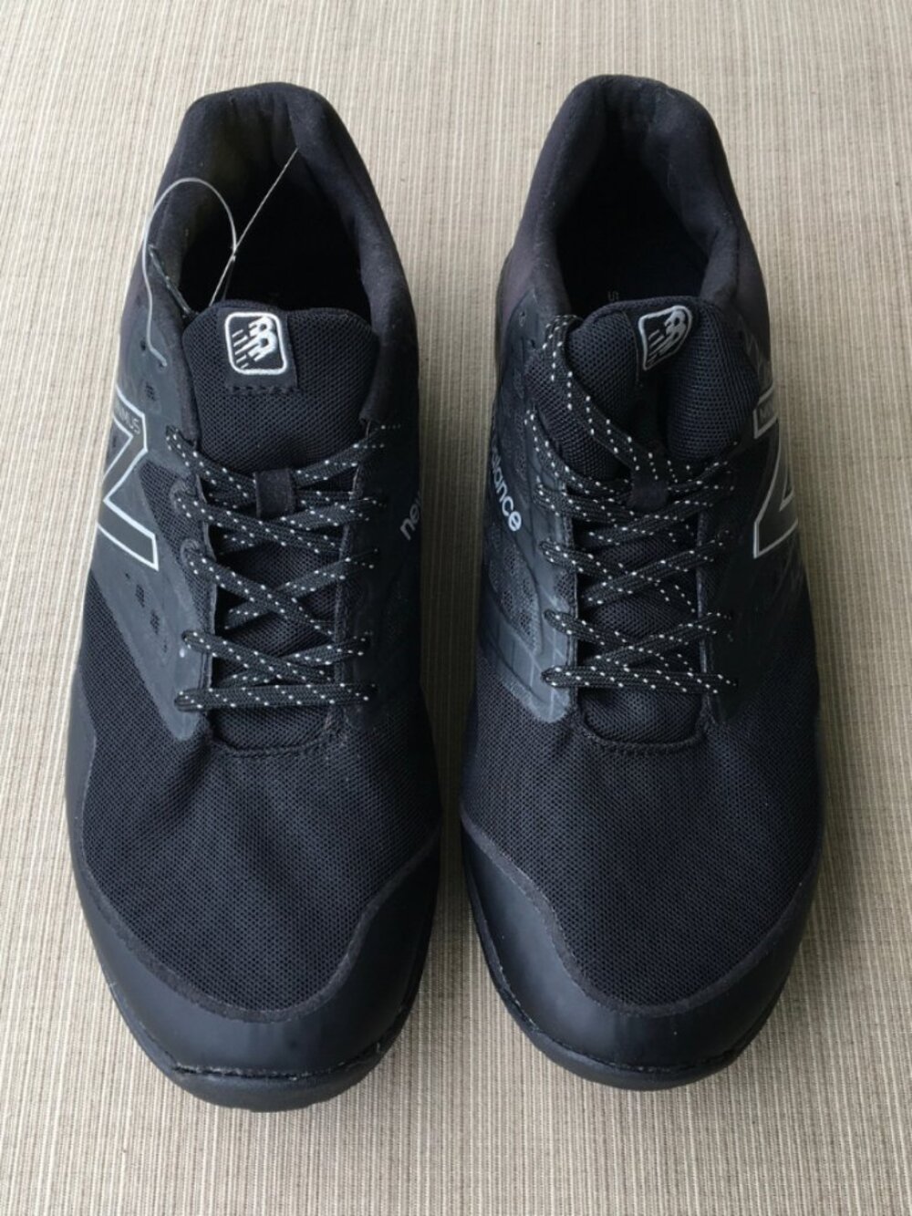 New Balance Black Athletic Sneakers | Lightweight Training Shoes | Men’s/Women’s